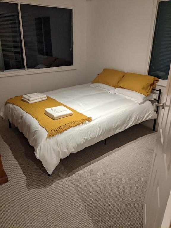 River House With Heated Pool June To Sep & Garden Twickenham Dış mekan fotoğraf